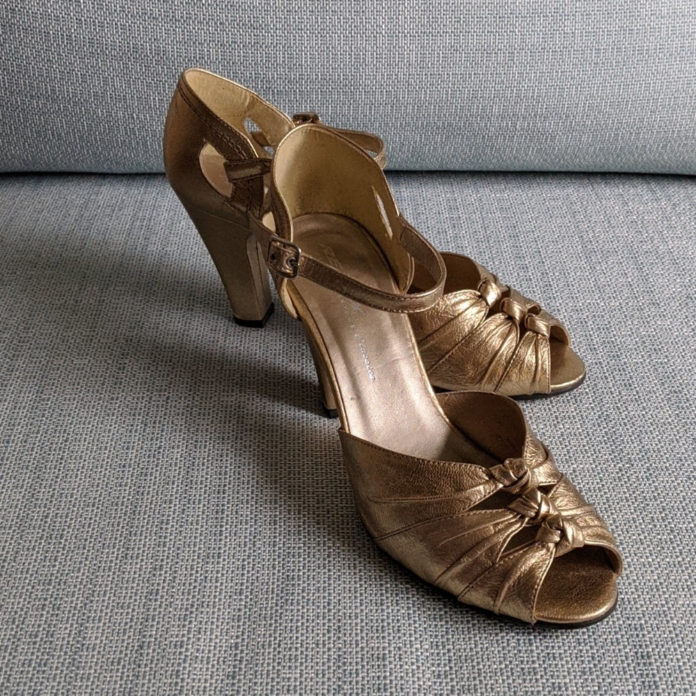 Re-Mix gold dance shoes